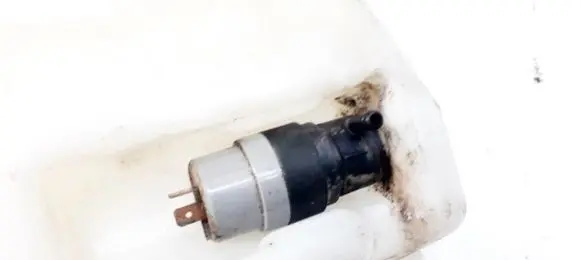 Audi 80 90 S2 B4 Windscreen/windshield washer pump