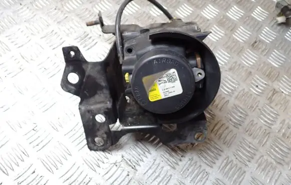 Jaguar XF X250 Pedestrian airbag CX2316E600AA 620709500 2982012