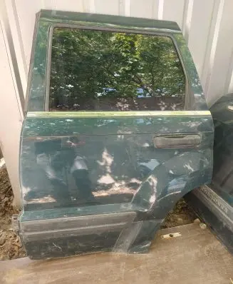 Jeep Grand Cherokee (WK) Rear door