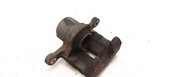 Chevrolet Captiva Rear brake caliper