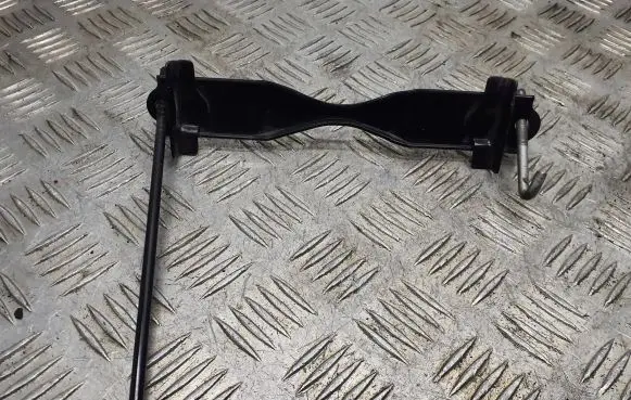 Infiniti Q70 Y51 Battery bracket 