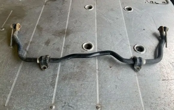 Toyota C-HR I Front anti-roll bar/sway bar 