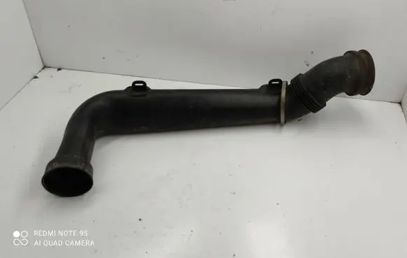 Land Rover Discovery 3 - LR3 Air intake duct part PHD000603