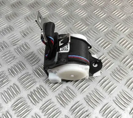 BMW 8 G14 Middle seatbelt (rear) 8076150
