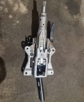Opel Zafira C Steering wheel axle 13376593 422396726 13354235