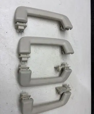 Ford Kuga II A set of handles for the ceiling 
