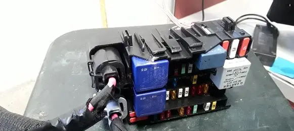 Renault Scenic III - Grand scenic III Fuse box set 1801330