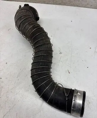 Mercedes-Benz C W204 Intercooler hose/pipe A2045280882