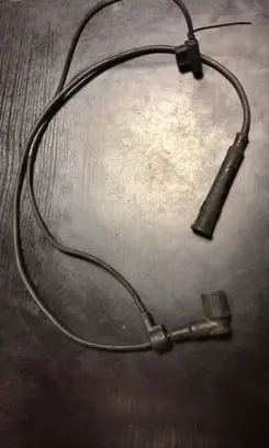 BMW 7 E32 Ignition plug leads 1289827