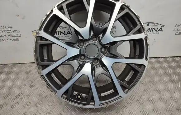 R18 alloy rim