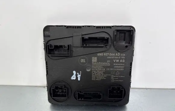 Audi A8 S8 D5 Comfort/convenience module 4N0907064AD 4N0907064D