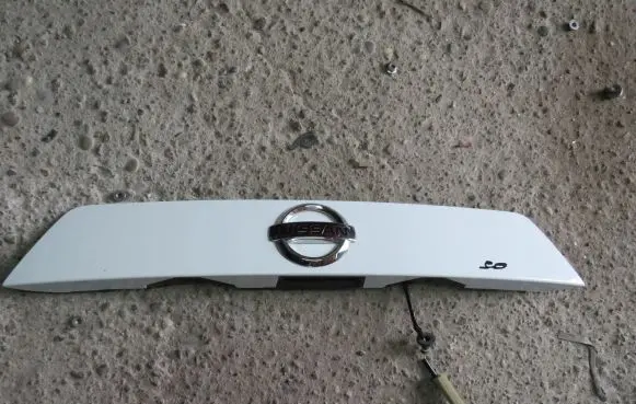 Nissan Micra K14 Trunk door license plate light bar 