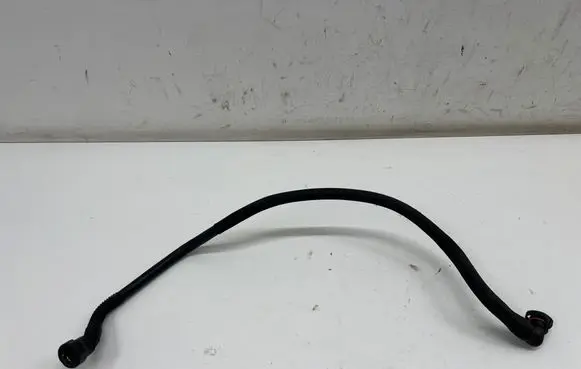 Mercedes-Benz CLA C118 X118 Breather/breather pipe/hose A1774705700