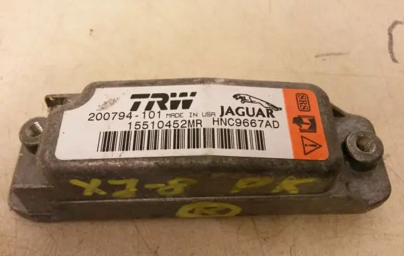Jaguar XJ X308 Airbag deployment crash/impact sensor HNC9667AD 200794101