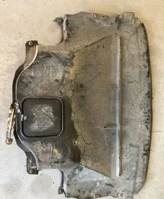 BMW 5 E39 Engine splash shield/under tray 8159981 8159982