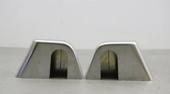 Other center console (tunnel) element