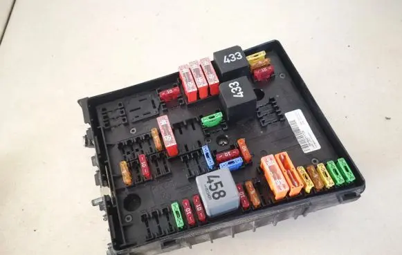 Skoda Octavia Mk2 (1Z) Fuse box set 1k0937124k