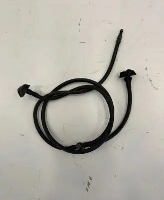 Windshield washer spray nozzle