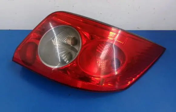 Renault Megane II Rear/tail lights 8200142687