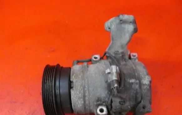 Toyota Avensis Verso Air conditioning (A/C) compressor (pump) 2473000700