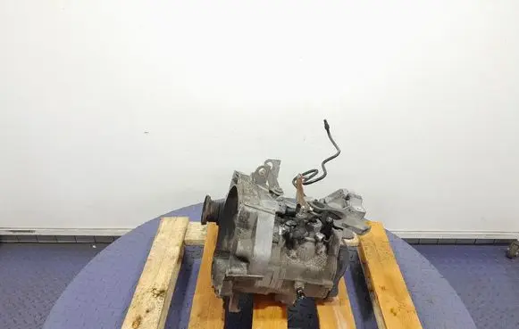Volkswagen Golf IV Manual 6 speed gearbox FXQ