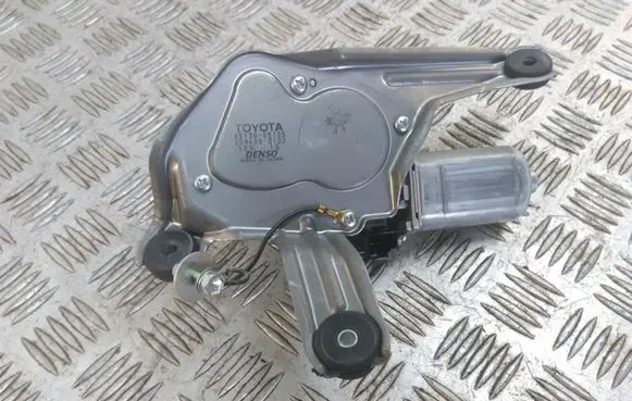 Toyota Avensis T250 Rear window wiper motor 8513005100