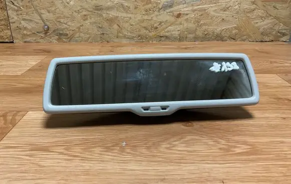 Volkswagen PASSAT B6 Rear view mirror (interior) E11015625