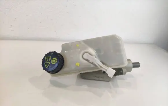Volvo V50 Master brake cylinder 03350886551CAREWAY