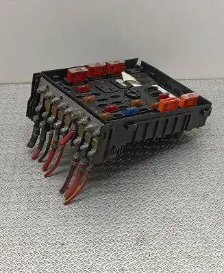 Volkswagen PASSAT B6 Fuse module 3C0937125 63592777