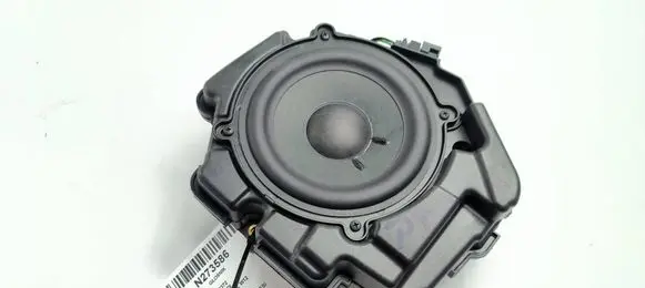 Audi A8 S8 D4 4H Front door speaker 4H0035305