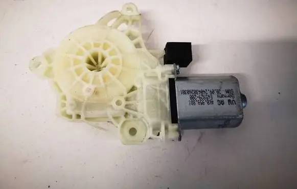 Audi Q4 e-tron Rear door window regulator motor 4K0959881 E45929200