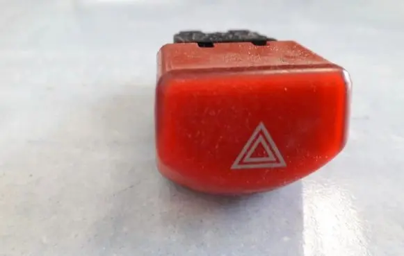 Nissan Micra Hazard light switch 06019