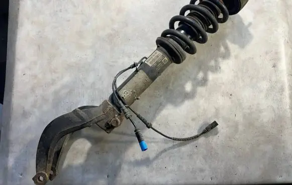 BMW X5M F85 Front shock absorber with coil spring 7856490