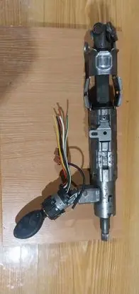 Peugeot 807 Steering wheel axle 1811158300
