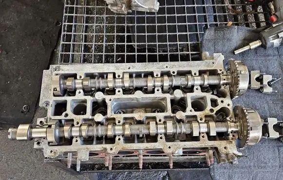 Ford Mondeo MK IV Engine head CXCWA54810 IMPRK1592872