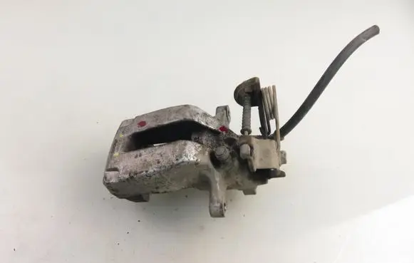 Volkswagen PASSAT B5.5 Rear brake caliper CZH1307