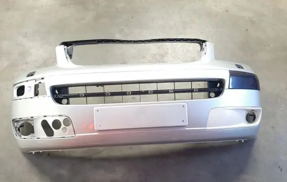 Volkswagen Multivan T5 Front bumper 7H5807101