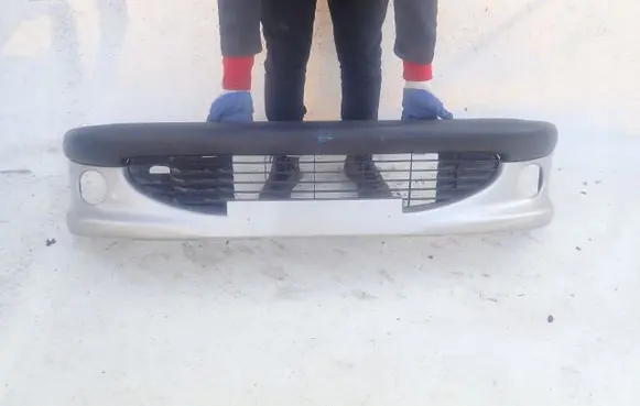 Peugeot 206 Front bumper