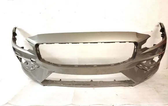 Volvo V60 Front bumper 31690589