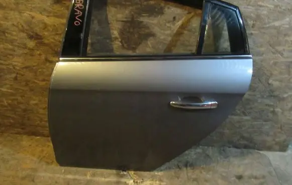 Fiat Bravo Rear door