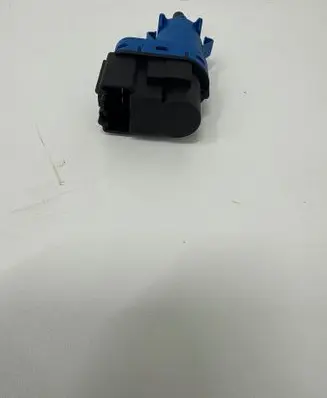 Mazda 3 II Brake pedal sensor switch
