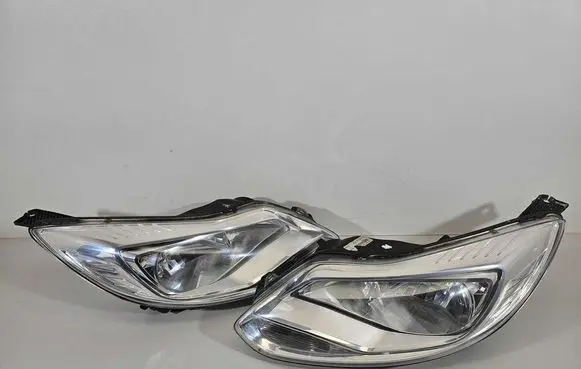Ford Focus Headlights/headlamps set 103419012052
