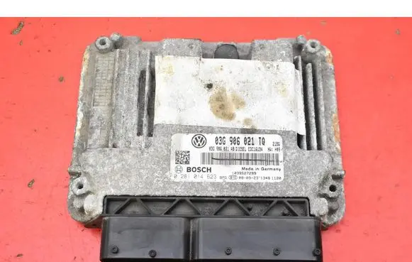 Volkswagen Golf V Engine control unit/module ECU 03G906021TQ