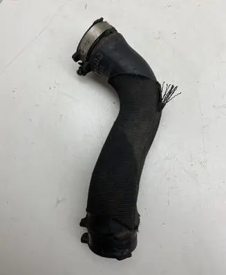 Audi A6 S6 C6 4F Intercooler hose/pipe 4F0145709C