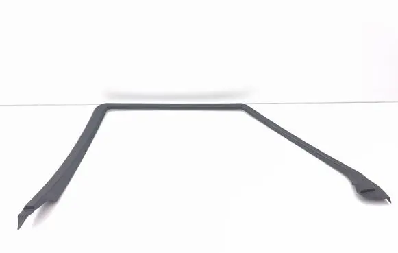Mercedes-Benz ML W164 Rear door glass trim molding A1647301070
