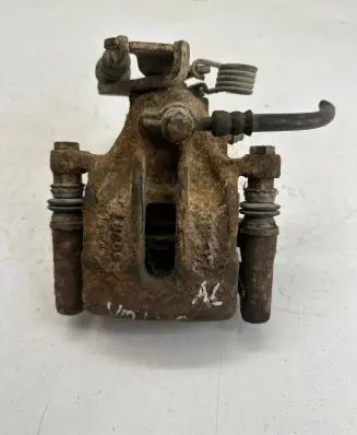 Volvo V40 Rear brake caliper