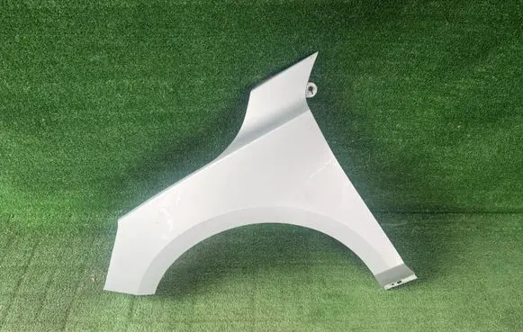 Ford Focus Fender LX7BA16016AD