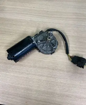 Mercedes-Benz S W220 Wiper motor 1395106