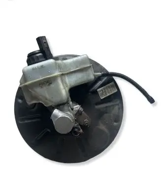 Volkswagen PASSAT B7 Brake booster 3C1614105AP