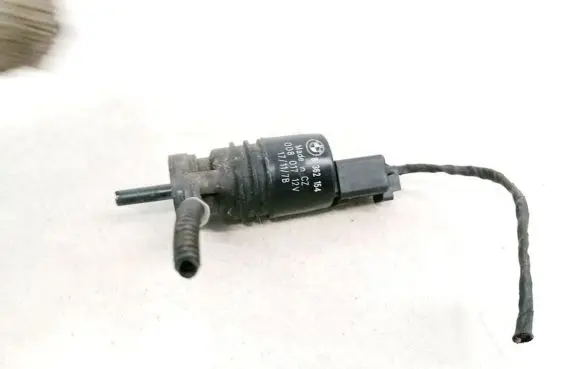 BMW 3 E46 Windscreen/windshield washer pump 8362154 00801712v
